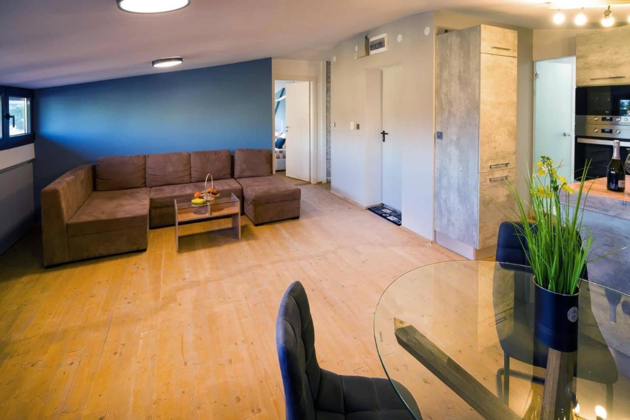 Peace & Quiet Apartment Μπουργκάς Εξωτερικό φωτογραφία